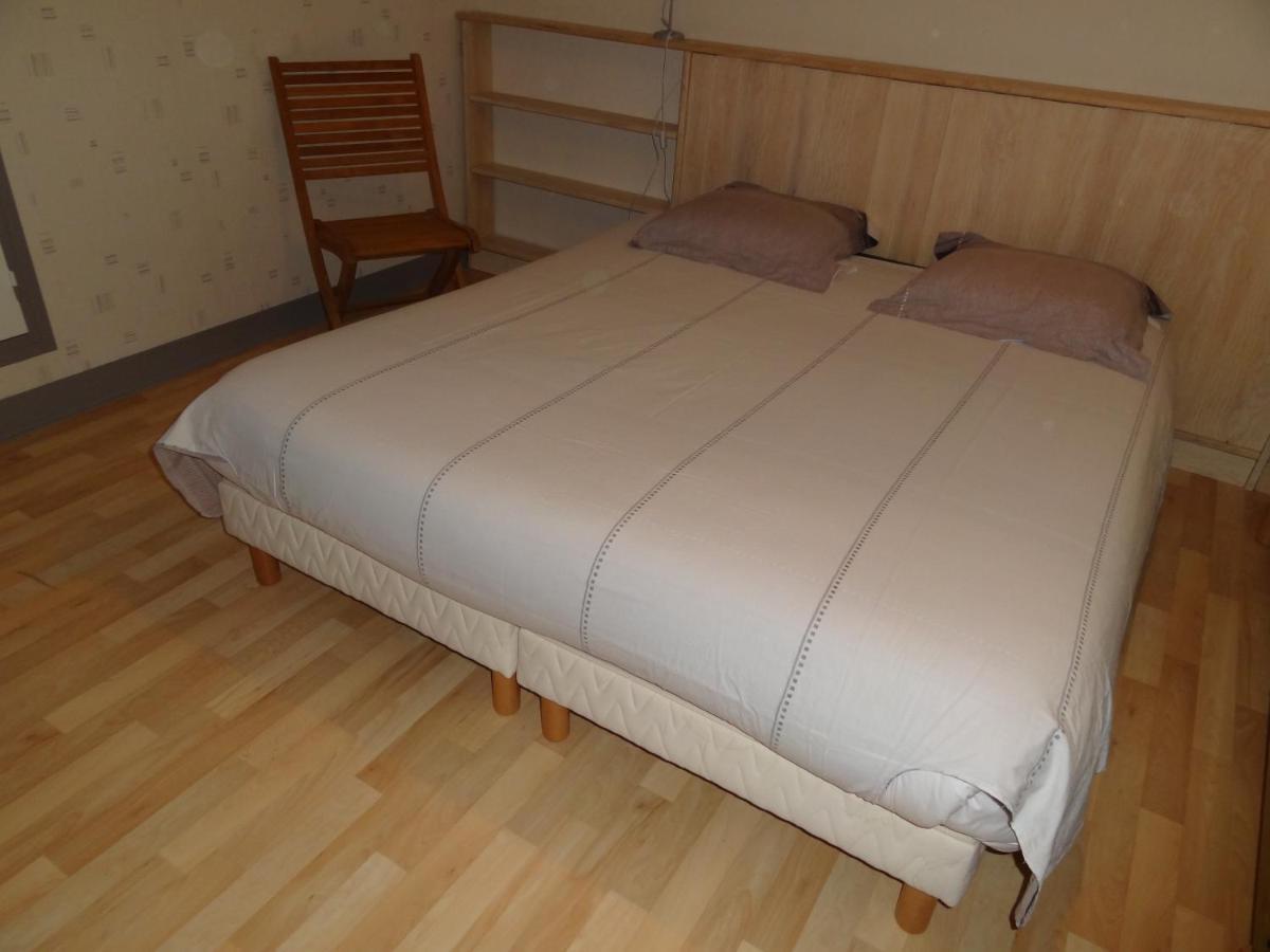 Les Voiries Chambres D'Hotes Fleury  Kültér fotó